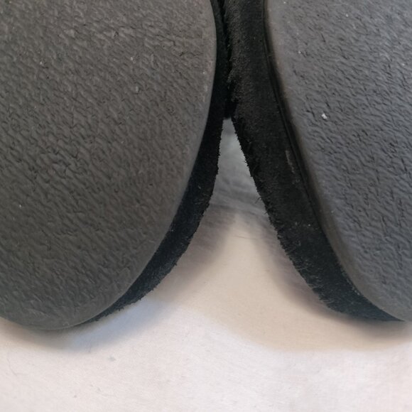 Minnetonka Suede Back Zipper Bootie - Hardsole -  Black - Picture 7 of 8